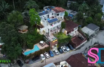 Casa com 12 lofts a venda praia grande - ubatuba - sp