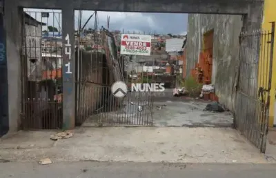 Terreno à venda na Vila Silviânia, Carapicuíba 