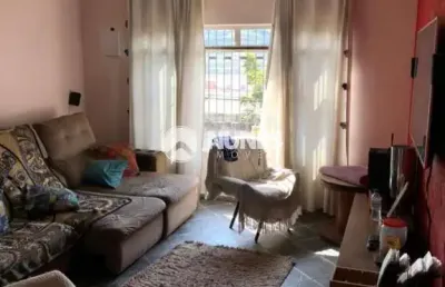 Casa com 5 quartos à venda na Vila Menck, Osasco 