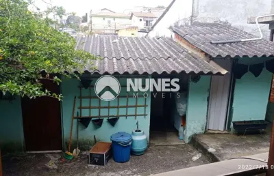 Casa térrea  -  344 m²,  com 3 dormitórios - quintal amplo