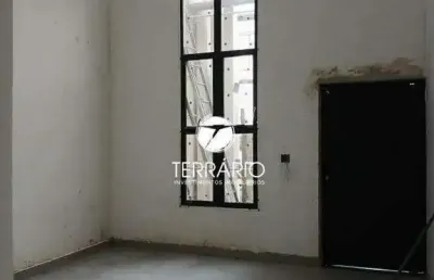 Casa à venda no porto real em varginha com piscina e 2 suítes