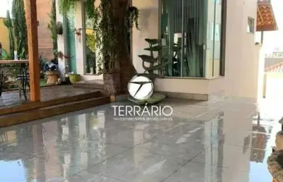Casa à venda no santa luiza em varginha com 393,00m²