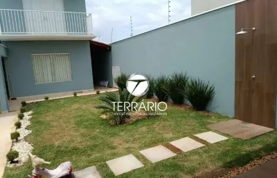 Casa à venda no belo horizonte em varginha com churrasqueira, 3 quartos, 1 suíte, 2 banheiros e 3 vagas