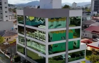 Ponto comercial com 1 sala à venda na Rua Rio Amazonas, 1, Centro, Camboriú