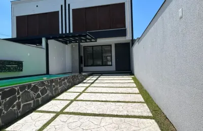Casa com 3 quartos à venda na Rua Osvaldo Minella, 106, Santa Clara, Camboriú