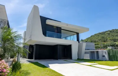 Casa em condomínio fechado com 4 quartos à venda na Rua Rio de Janeiro, 12, Areias, Camboriú