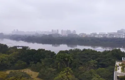 Apartamento para locação no condomínio mondrian península, na barra da tijuca.