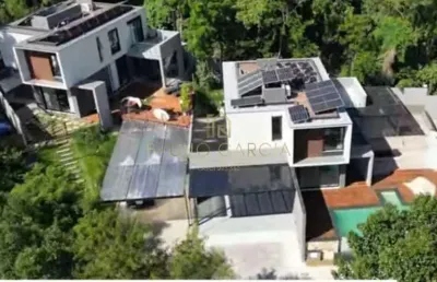Casa de luxo em condomínio na cidade satélite, atibaia-sp: 4 quartos, 4 suítes, 3 salas, 5 banheiros, 3 vagas - 285m².