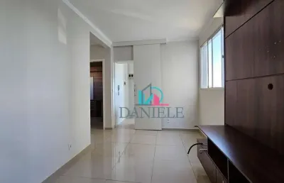 Apartamento com 2 dormitórios localizado no edifício residencial parque amarige.