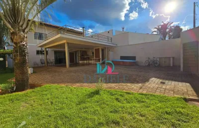 Casa com 3 quartos à venda na Vila Cidade Industrial (Vila Xavier), Araraquara 