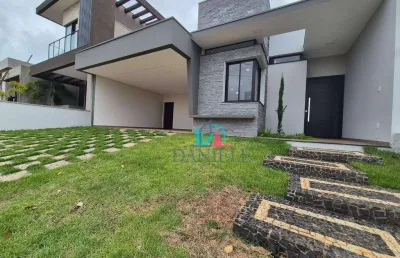 Casa térrea com 3 suítes localizada no condomínio village damha iii.