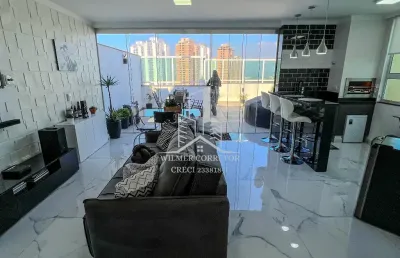 Linda cobertura duplex pensada cuidada com carinho para ser um verdadeiro lar !