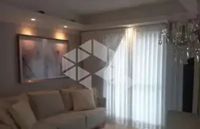 Seu refúgio de 3 quartos com piscina espera por você! ??