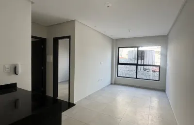 Excelente apartamento com dois quartos na praia do bessa