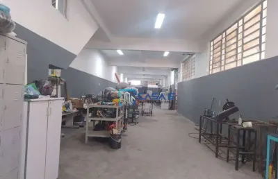 Barracão / Galpão / Depósito com 3 salas para alugar na Rua Alto Belo, Vila Antonieta, São Paulo