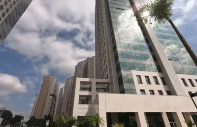 Sala comercial 37 m² pronta - andar alto - )alugada). helbor offices jardim das colinas sjc-s