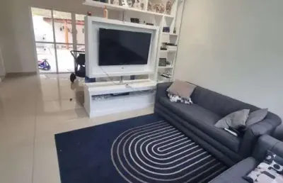 Casa no urbanova com 3 dormitórios, sendo 1 suite com closet