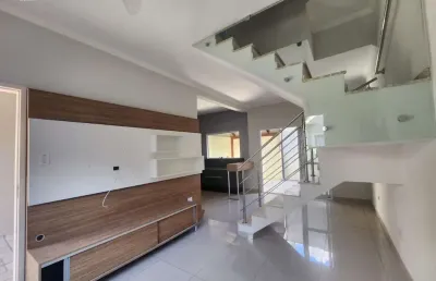 Casa em condomínio fechado com 3 quartos à venda no Jardim Uirá, São José dos Campos 