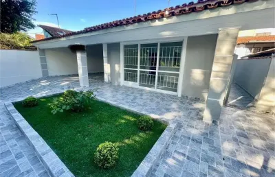 Casa com 3 quartos à venda no Jardim Satélite, São José dos Campos 