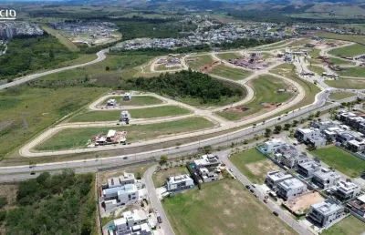 Terreno em declive com 330 m² com vista para as montanhas no condominio terras alpha urbanova - proximo do lazer e da portaria