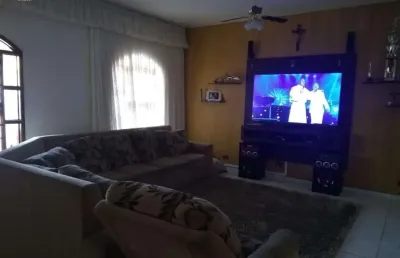 Casa com 7 quartos à venda na Vila Industrial, São José dos Campos 