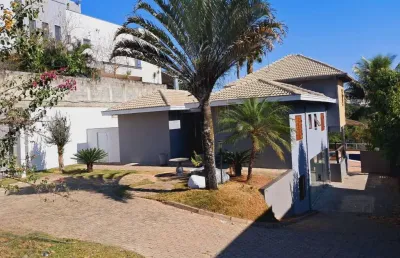 Casa 5 dormitórios 3 suítes 44 m² ac condomínio mirante do vale  jacareí sp