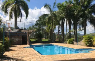 Chácara com 16.000 metros de área. localização: zona norte(sjcampos).