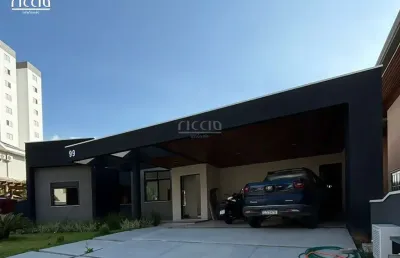 Linda casa térrea - pronta para morar - 4 suítes, totalmente integrada, com 268 m2 de construção - cond. altos da serra iii - urbanova
