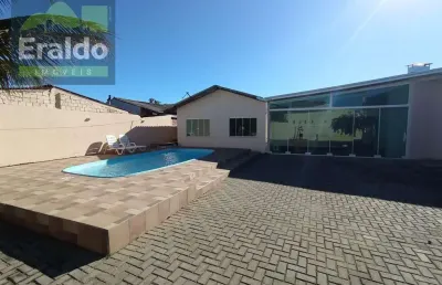 Casa com 5 quartos à venda na Rua Natal, 165, Praia de Leste, Pontal do Paraná