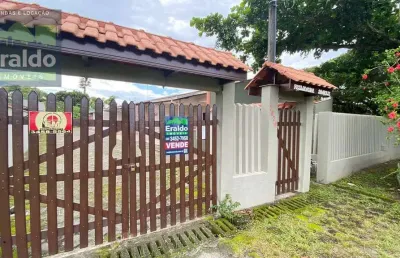 Casa com 3 quartos à venda na Avenida Paranaguá (Balneário Ipacaraí), 7020, Balneário Ipacaraí, Matinhos