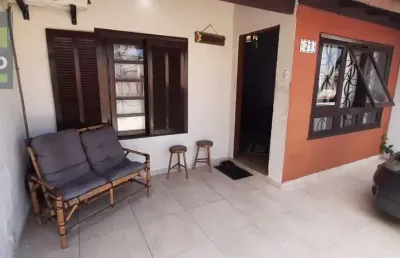 Casa com 2 quartos à venda na Rua Waldir Giglio Júnior, Pontal do , Praia de Leste, Pontal do Paraná