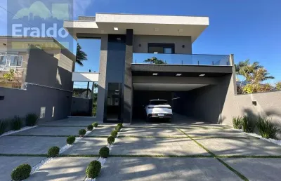 Casa com 4 quartos à venda na Rua Alemanha, 17, Atami, Pontal do Paraná