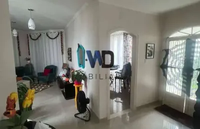 Casa com 3 quartos, 250m², para locação em itaboraí, centro