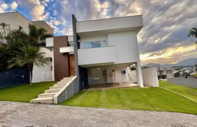 Casa em condomínio fechado com 3 quartos à venda no itoupava central, blumenau  por r$ 1.499.000