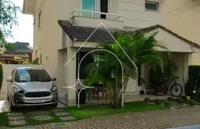 Casa triplex com 4 quartos, sendo 3 suítes à venda no recreio dos bandeirantes, condomínio sunrise house garden