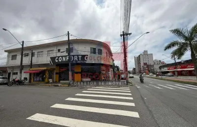 Prédio com 4 quartos, tupi, praia grande - r$ 2.8 mi, cod: 207378