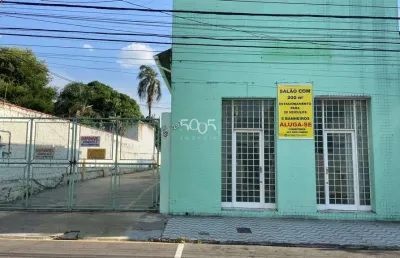 Imóvel comercial para alugar no bairro centro, com 200m² de área construída