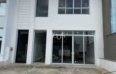 Imóvel comercial para locação no bairro itu novo centro com 350m² de área construída, sendo 200m² de terreno