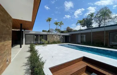Casa no condomínio terras de são josé l, com 785m² de área construída e 2922m² de área total.