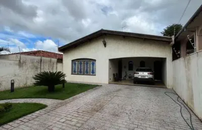 Casa com 3 quartos à venda no Centro, Barretos 