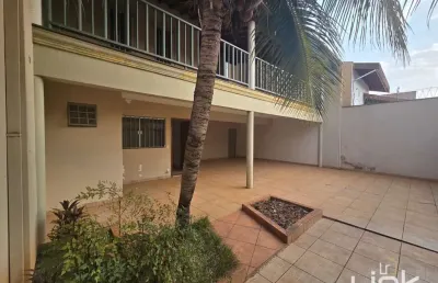 Casa com 4 quartos à venda no América, Barretos 
