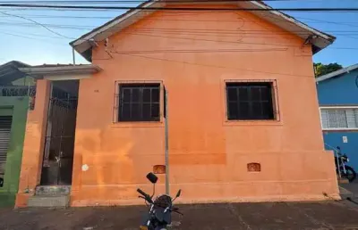 Casa com 3 quartos à venda no Centro, Barretos 