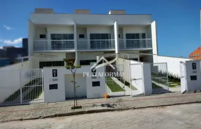 Casa com 2 quartos à venda em santa terezinha, gaspar , 111 m2 por r$ 430.000
