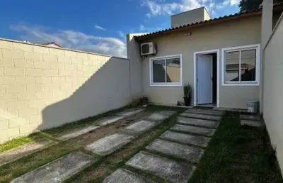 Casa linear 2 quartos | ótima localização- residencial solar do porto