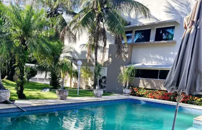 Casa com 6 quartos à venda na Rua Idalécio Ruas, 174, Enseada, Guarujá