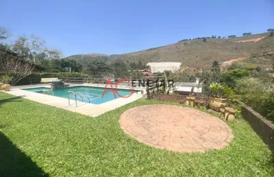 Casa à venda no bairro albuquerque - teresópolis/rj
