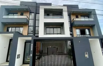 Sobrado geminado no floresta com 3 quartos para venda, 177 m²