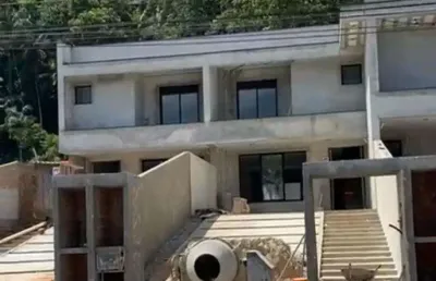 Sobrado geminado no anita garibaldi com 3 quartos para venda, 141 m²