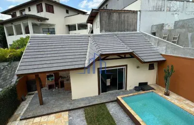 Casa com 4 quartos sendo 4 suítes  e 360 m2 - venda - alphaville