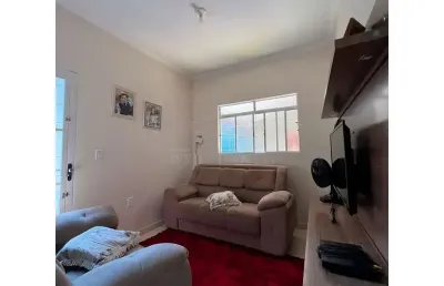 Casa à venda em jardim veneza - 4 dormitórios por r$450.000